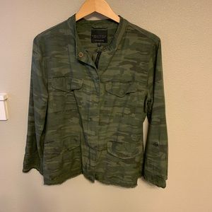 Sanctuary light weight camo zip jacket